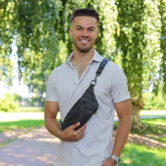 Сумка на пояс Bear CP2411 black